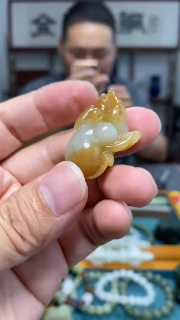 颈饰未镶嵌和田玉45