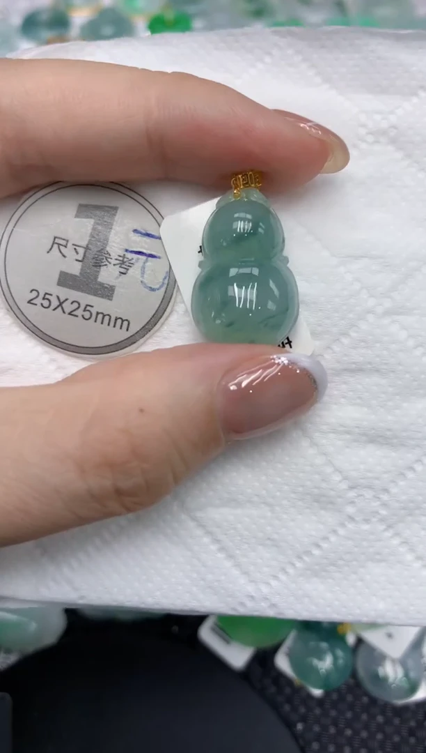 颈饰18K金镶嵌翡翠1111111