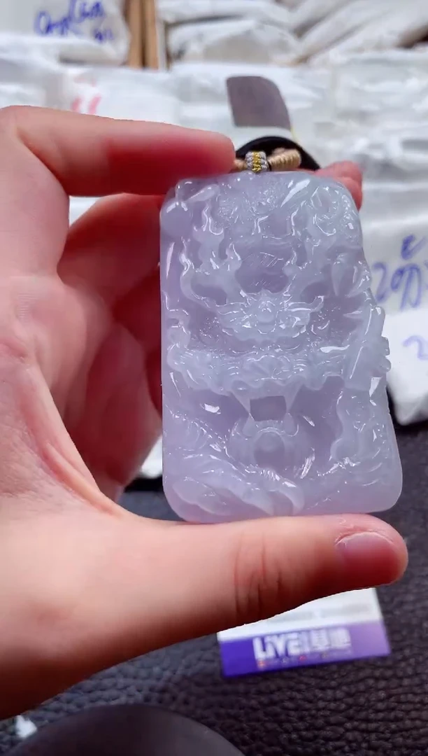 颈饰未镶嵌翡翠00007103