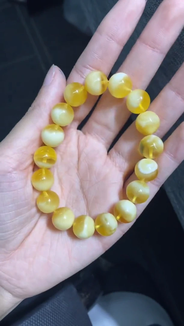 未镶嵌蜜蜡裸石（静）金白手串