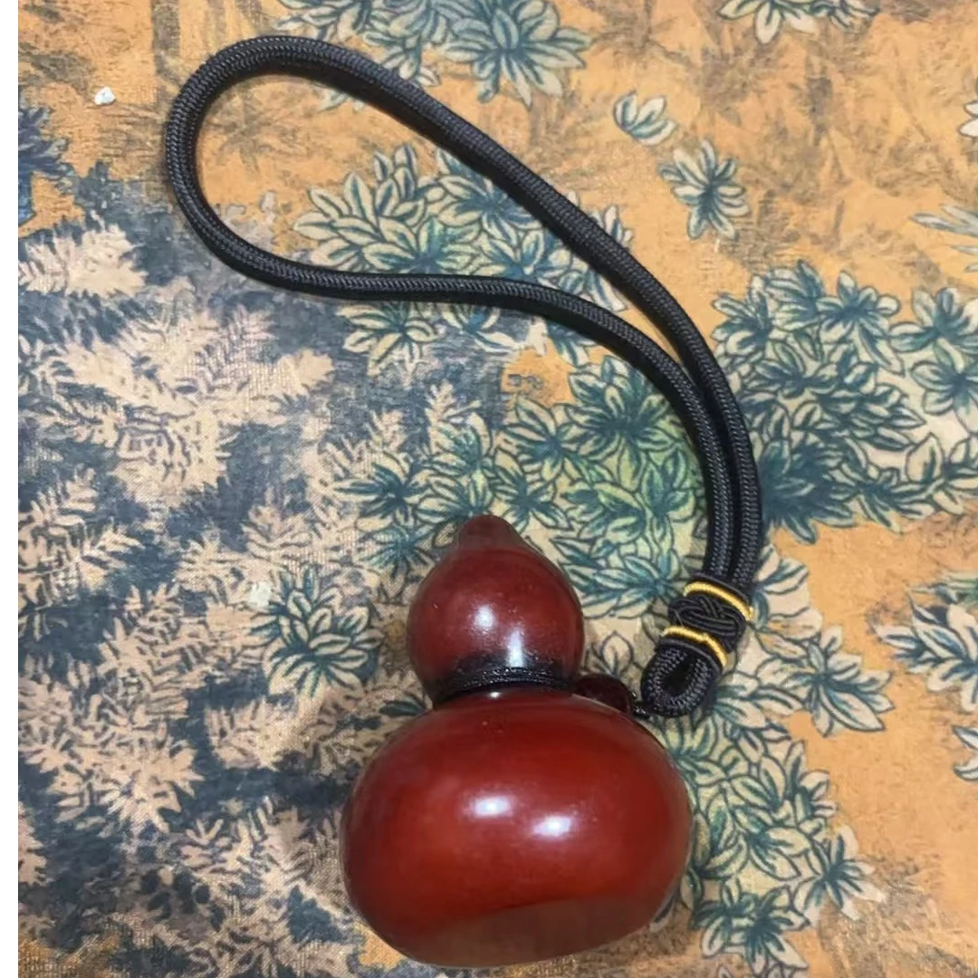 策福雨蜜蜡小葫芦摆件二十一{富二代蜡}