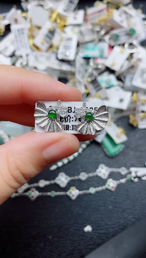 银S925镶嵌戒指翡翠1