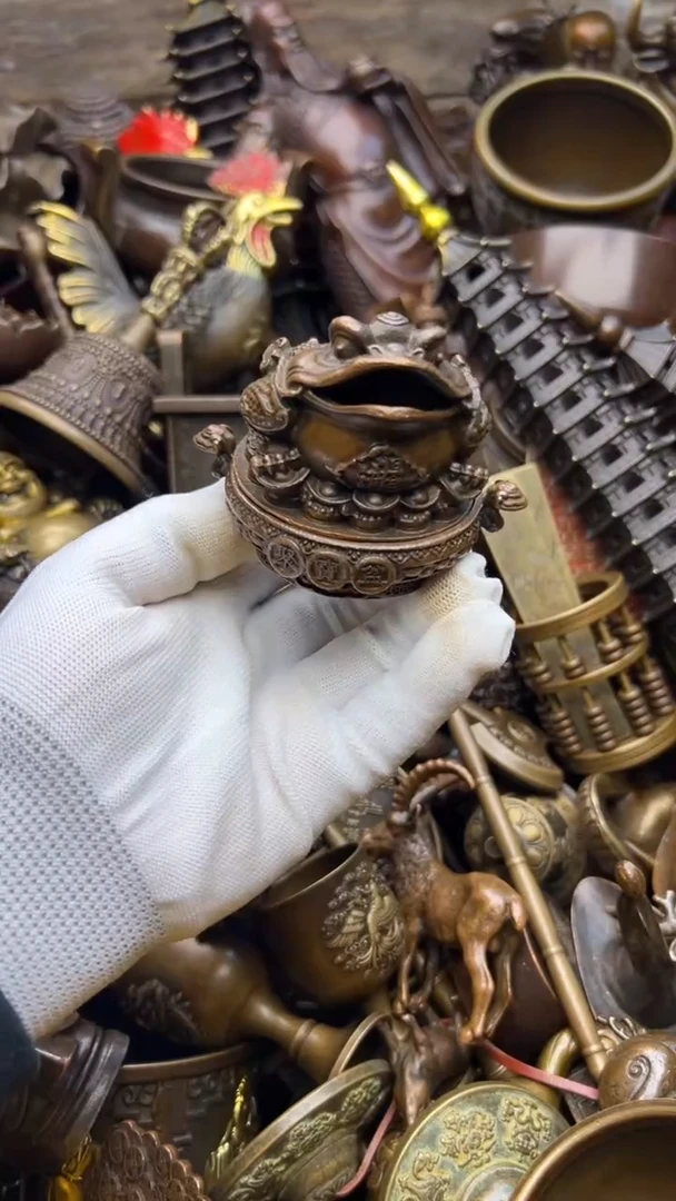 精美铜器，点击下单