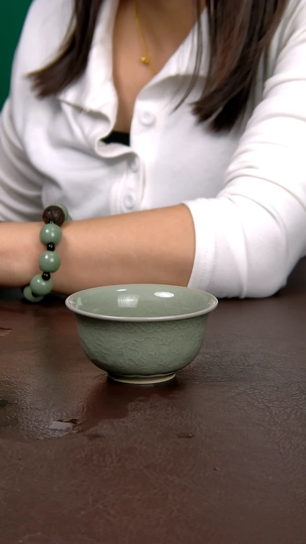 一级豆绿盘龙杯双龙杯