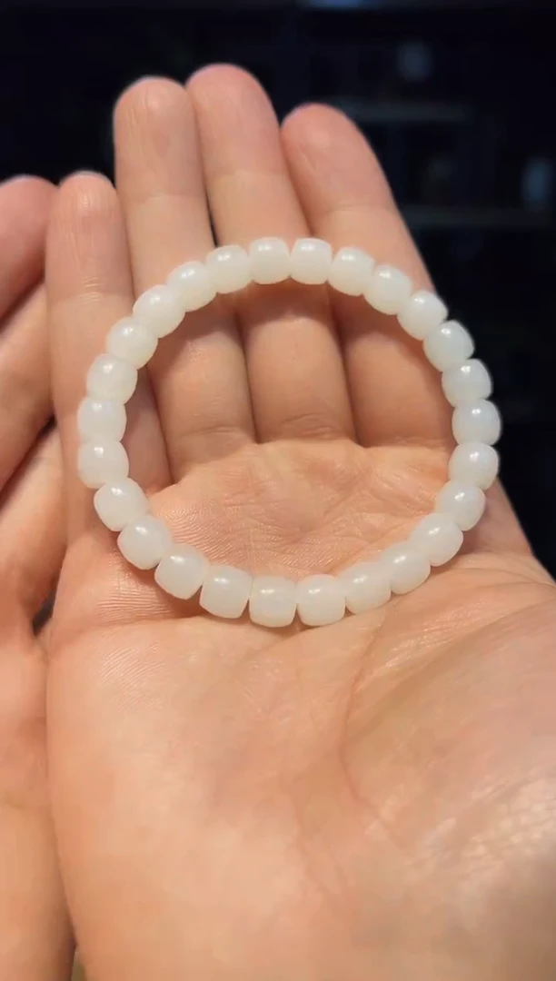 【闪购商品】和田玉手串未镶嵌8+