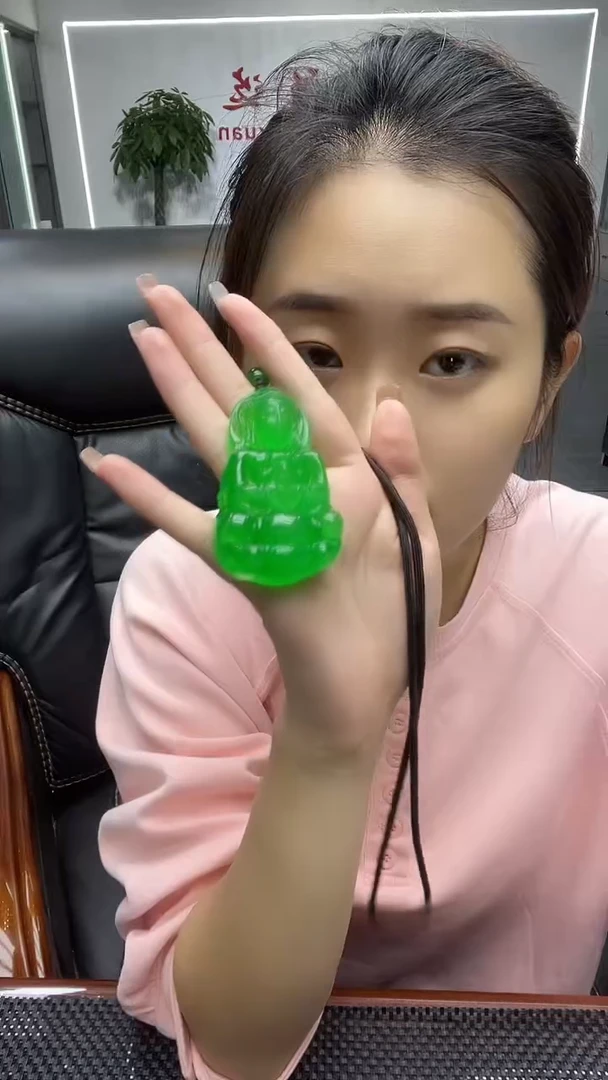 未镶嵌挂件翡翠绿多样发发货一