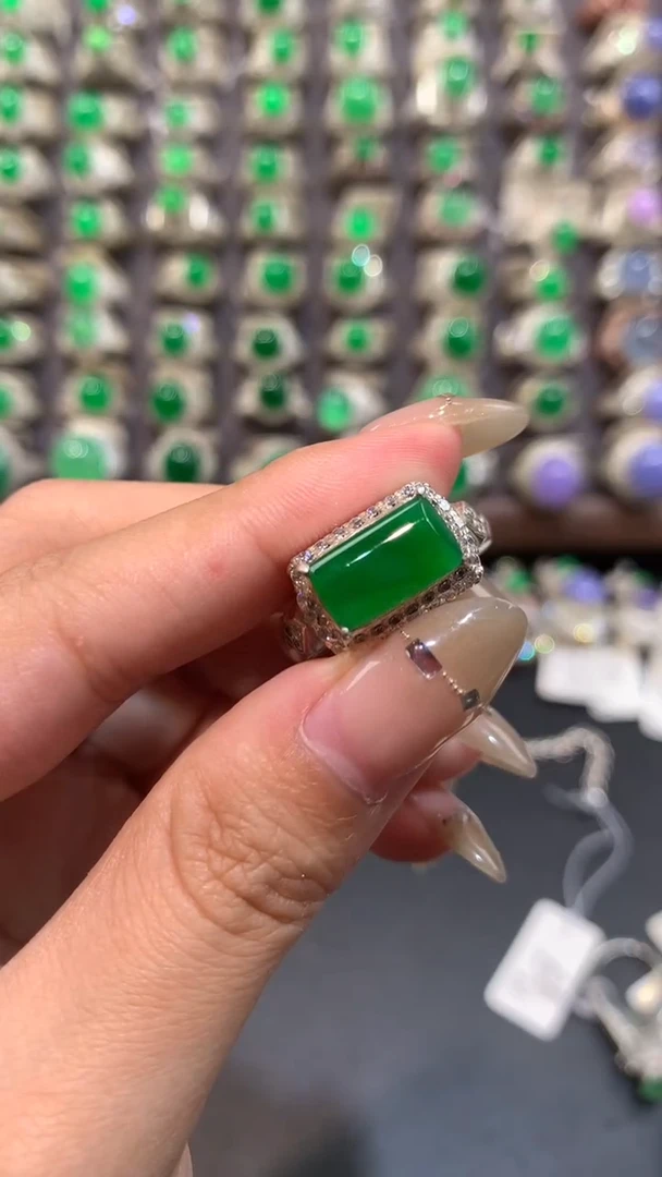 定制翡翠未镶嵌天然缅甸A货翡翠  7.25
