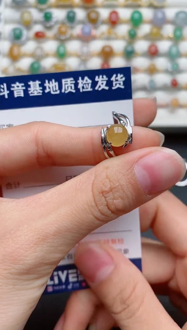 【闪购商品】翡翠戒指银S925镶嵌........