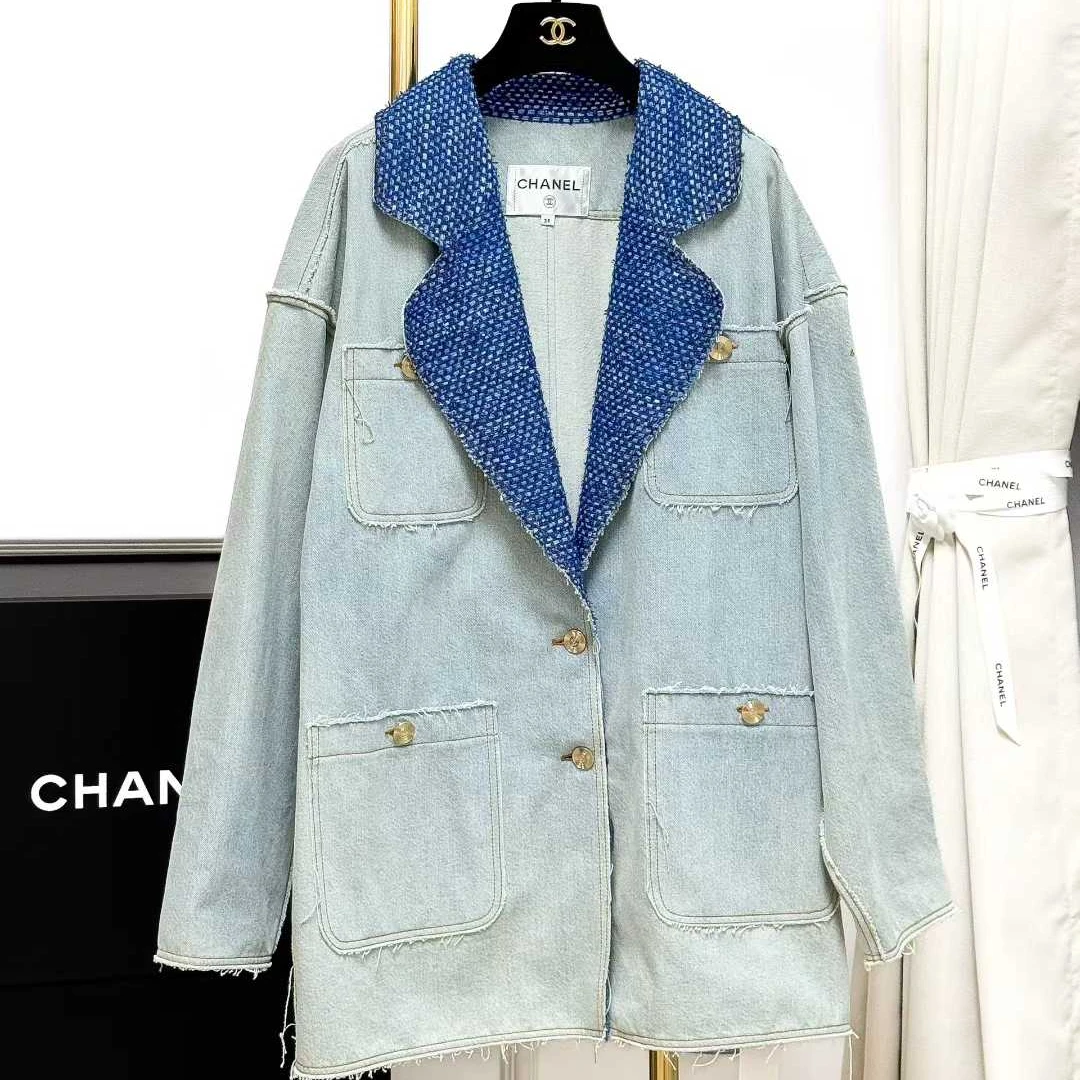 99新 Chanel/香奈儿 38码20P春夏预告浅蓝色翻领廓形牛仔外套