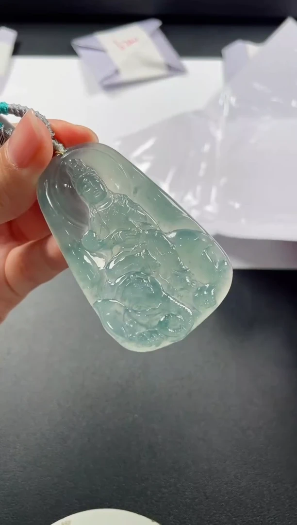 翡翠未镶嵌颈饰基地发货H 2338