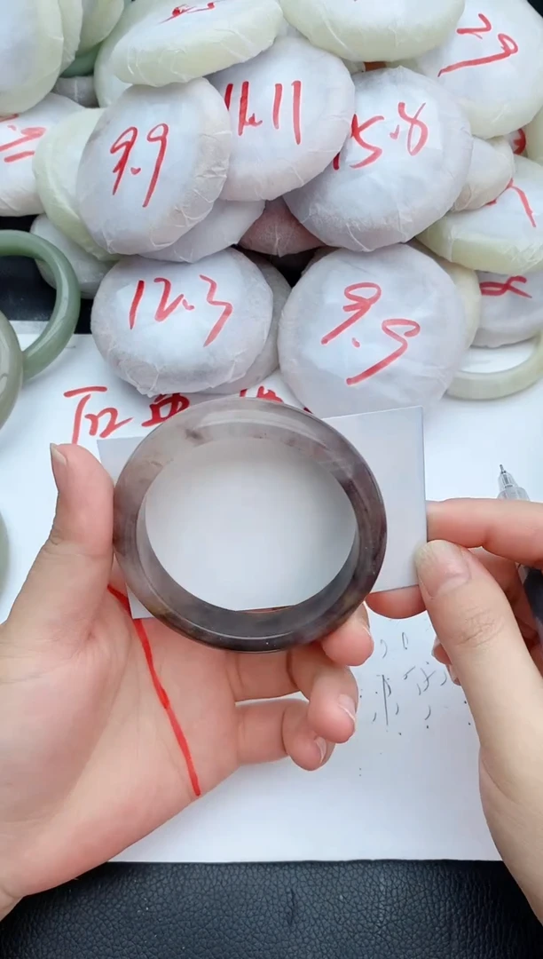 石英质玉手镯未镶嵌202+55/56