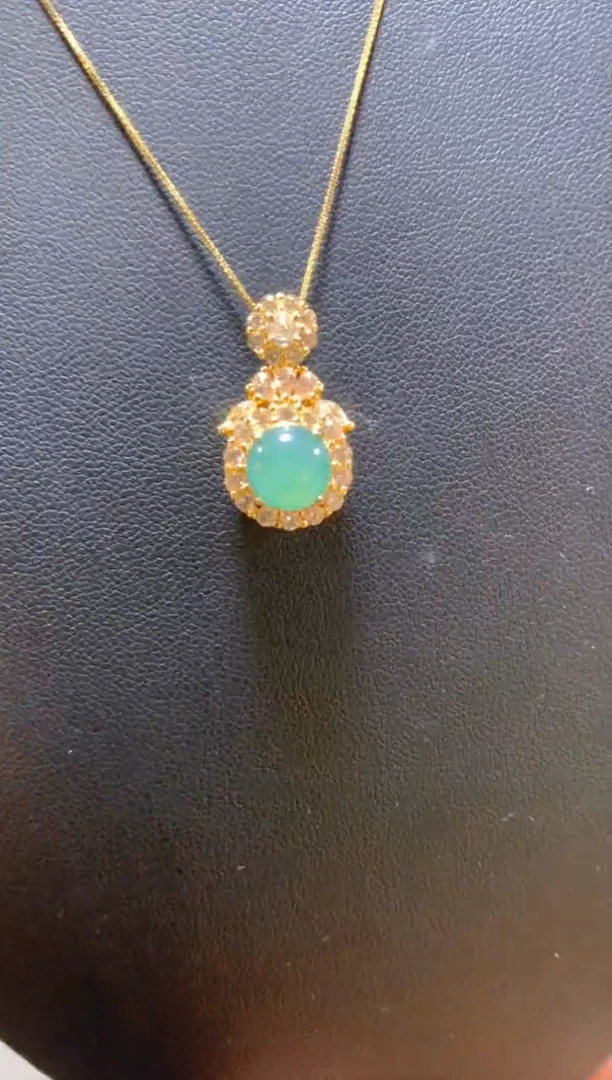 颈饰未镶嵌翡翠多样性发一