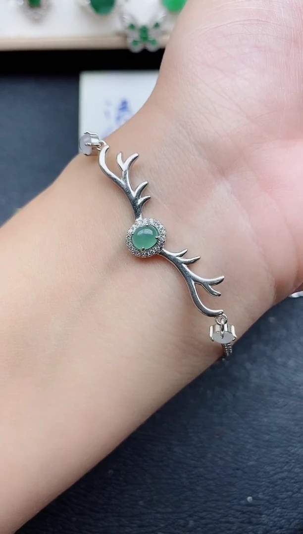 【闪购商品】翡翠戒指银S925镶嵌11111