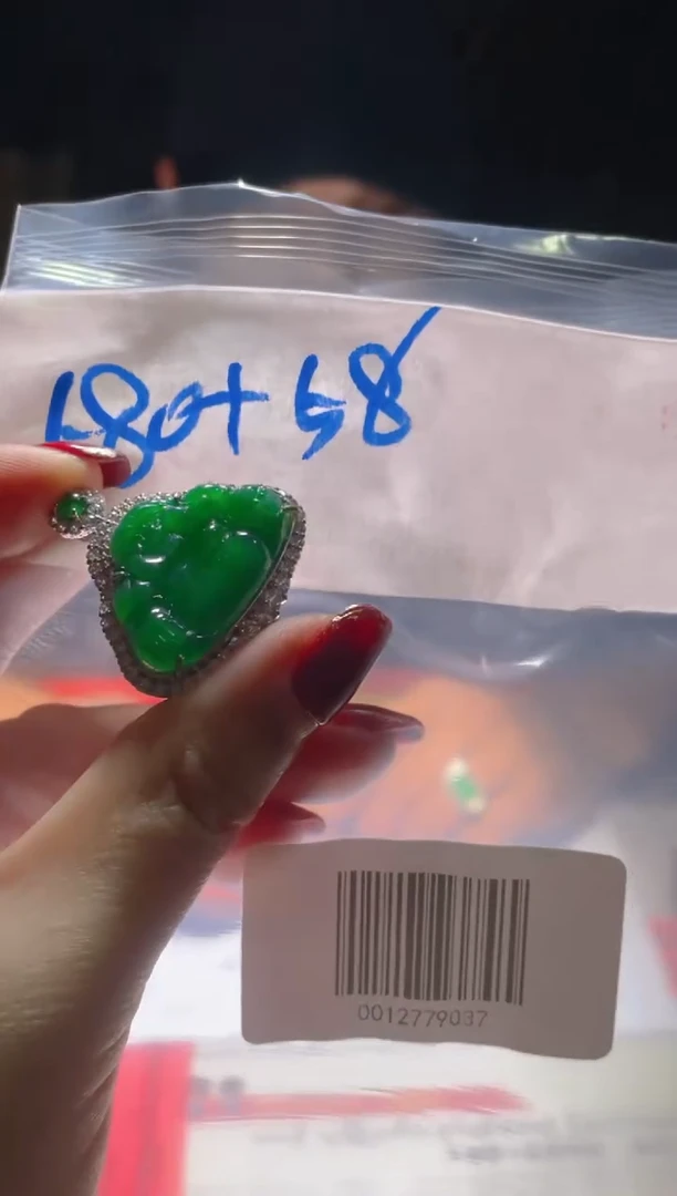 定制翡翠未镶嵌天然A货翡翠（多样性发货拍一件发件）