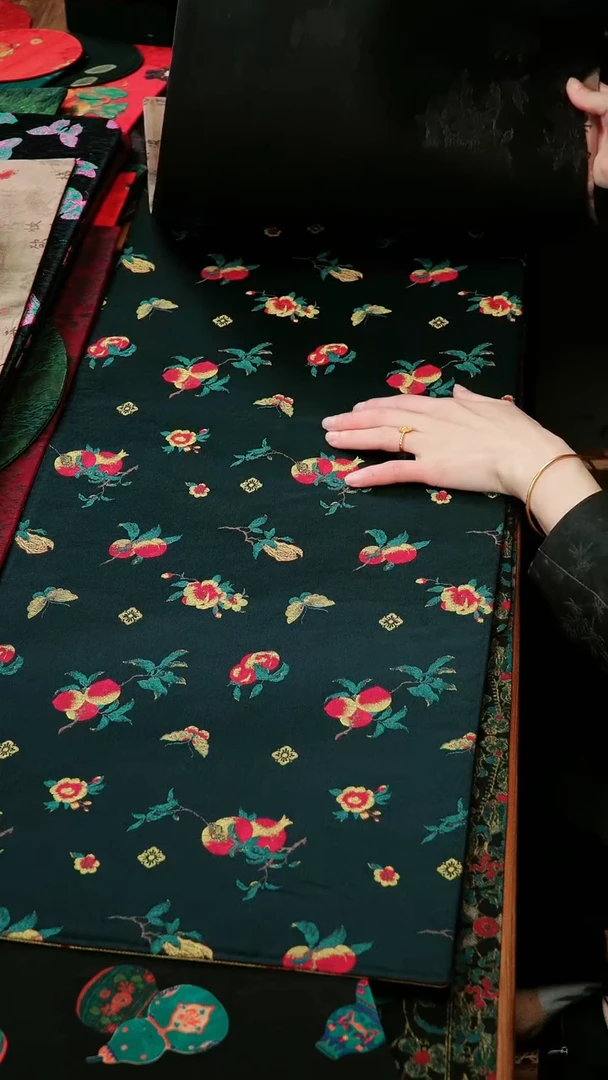 【闪购商品】别具一阁布艺尺寸100+33