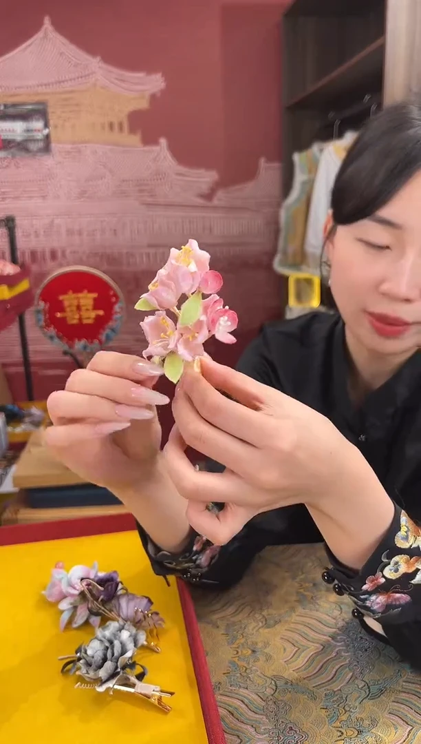 【闪购商品】刺绣非遗绒花（发饰）