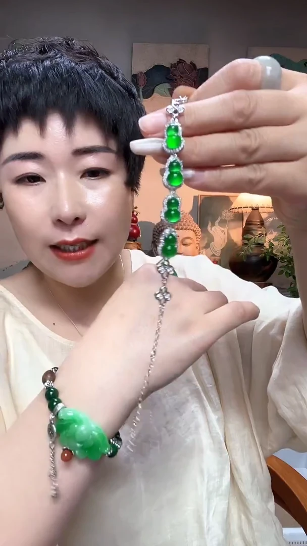 吊坠(赠链)合金翡翠613