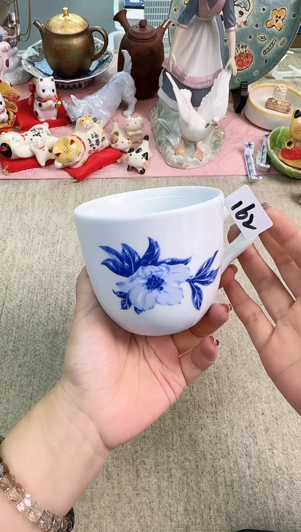 瓷片泡泡家的瓷器真好看