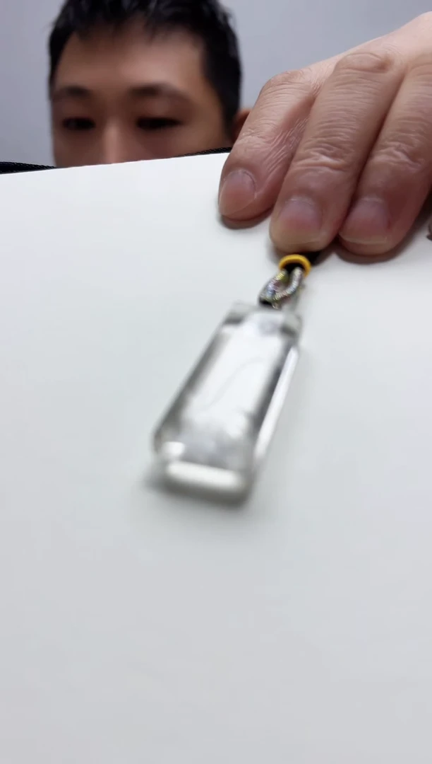 吊坠(赠链)未镶嵌水晶天然闪灵无事牌吊坠AAA