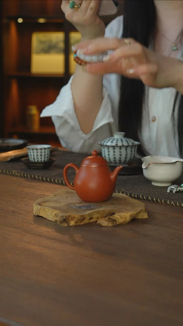 包铜高梨紫砂壶..