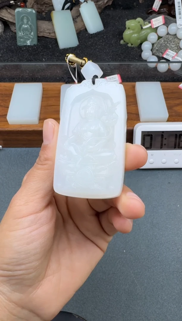 颈饰未镶嵌和田玉莫*…2