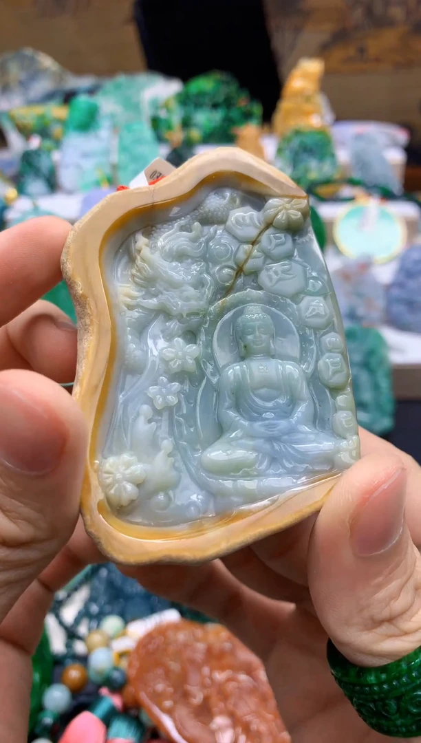 颈饰未镶嵌翡翠天然A货翡翠