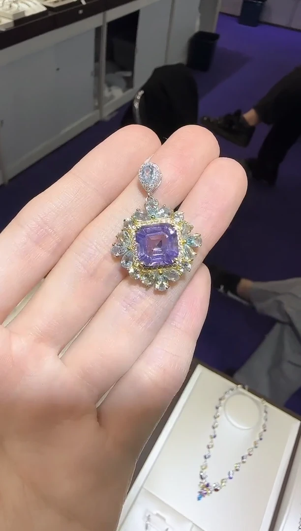 【闪购商品】水晶颈饰银S925镶嵌11mm薰衣草