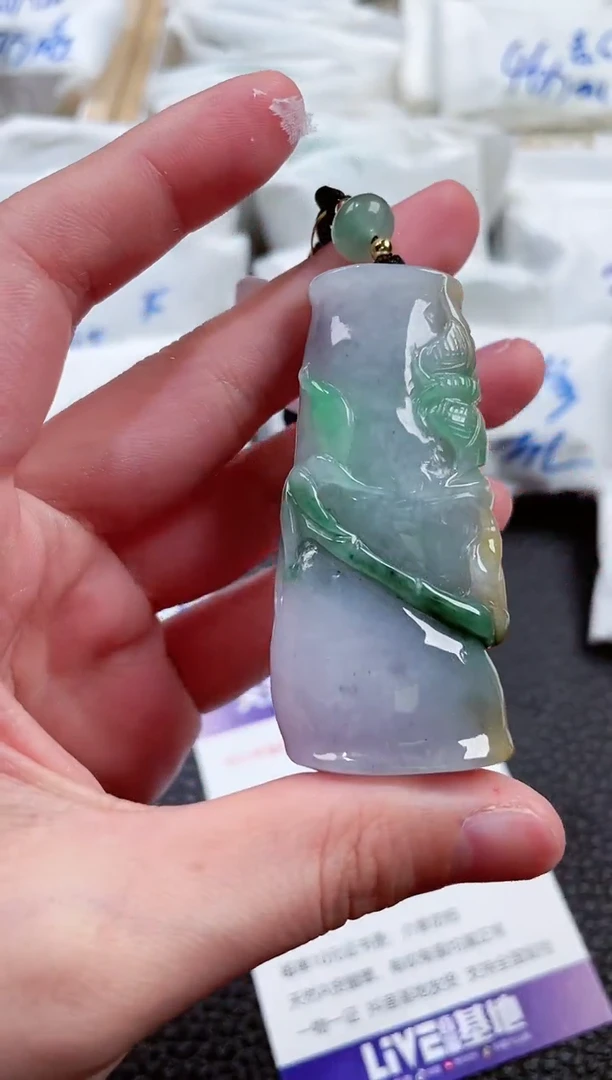 【闪购商品】翡翠颈饰未镶嵌00006716