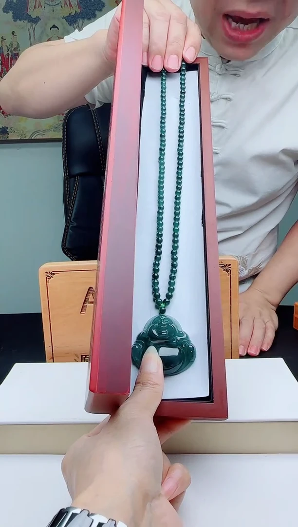 颈饰未镶嵌翡翠多样性发其一