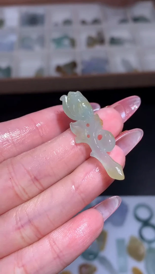 未镶嵌定制翡翠玫瑰花