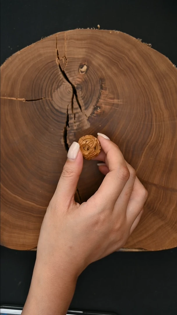 檀香木其他工艺品鬼工球 多样性发-6号黄