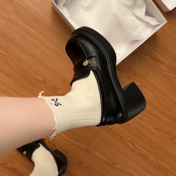 黑色复古百搭配裙子圆头小皮鞋女2025新款秋季jk粗跟增高乐福单鞋