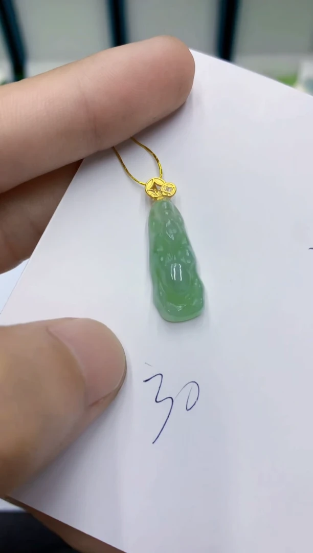 颈饰未镶嵌翡翠翡翠