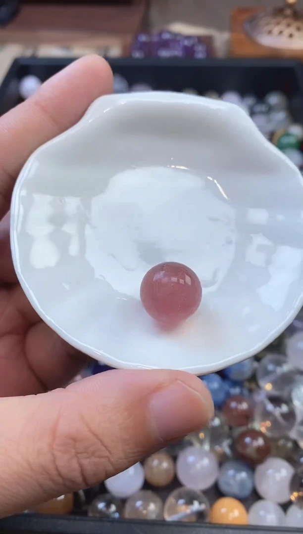 未镶嵌珠宝半成品水晶草莓晶 14.77m