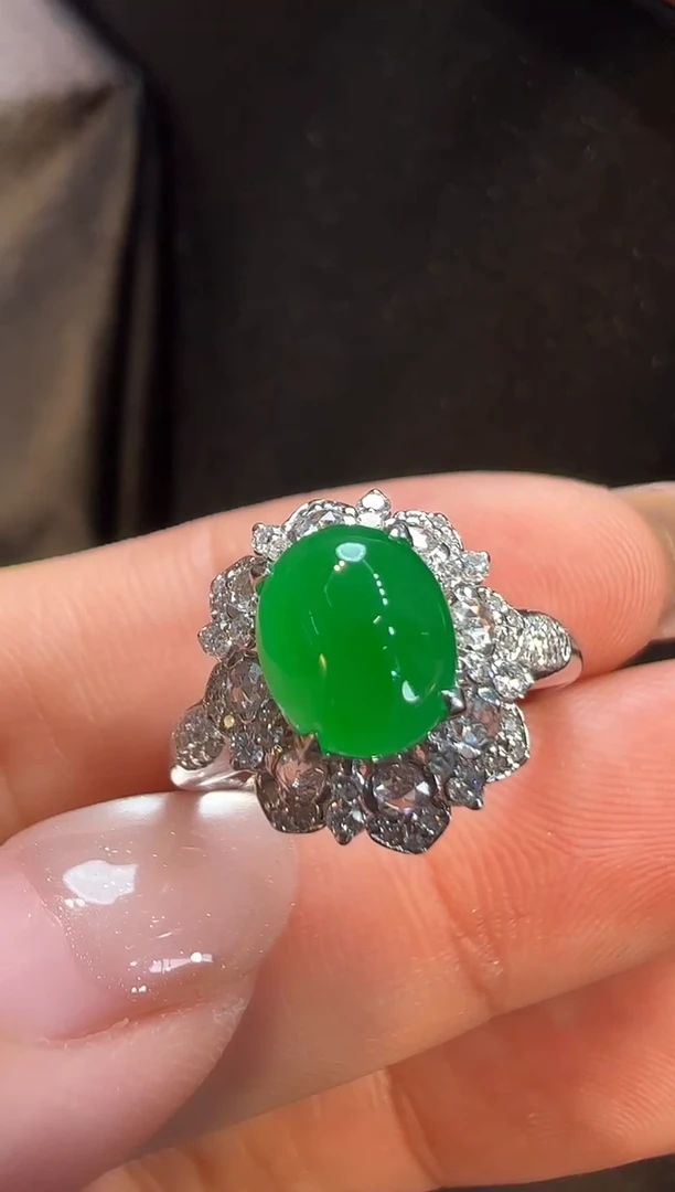 18K金镶嵌戒指翡翠AL6戒指