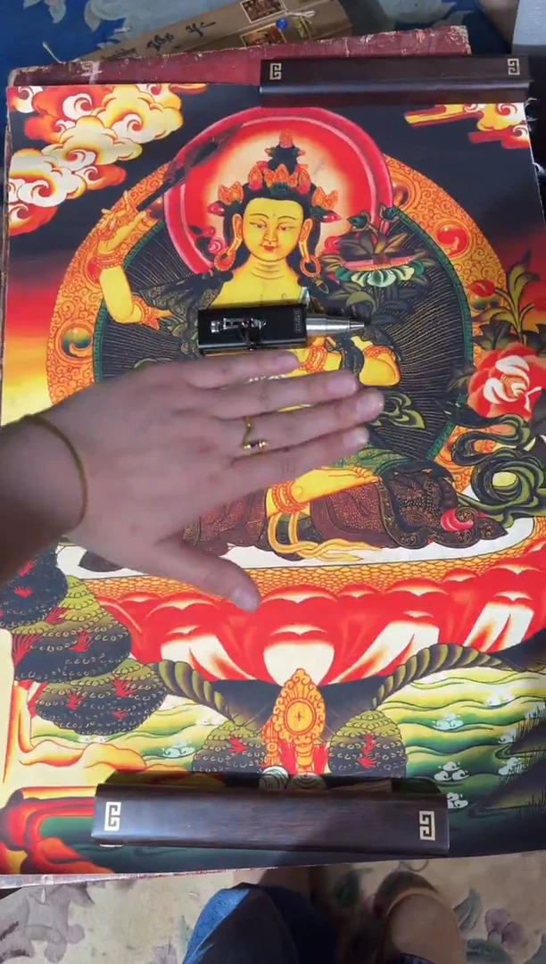 卷轴画龙妹的唐卡tk16