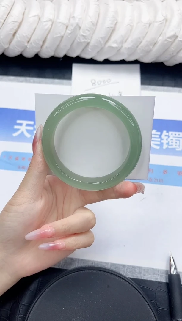 未镶嵌手镯石英质玉47-60.8