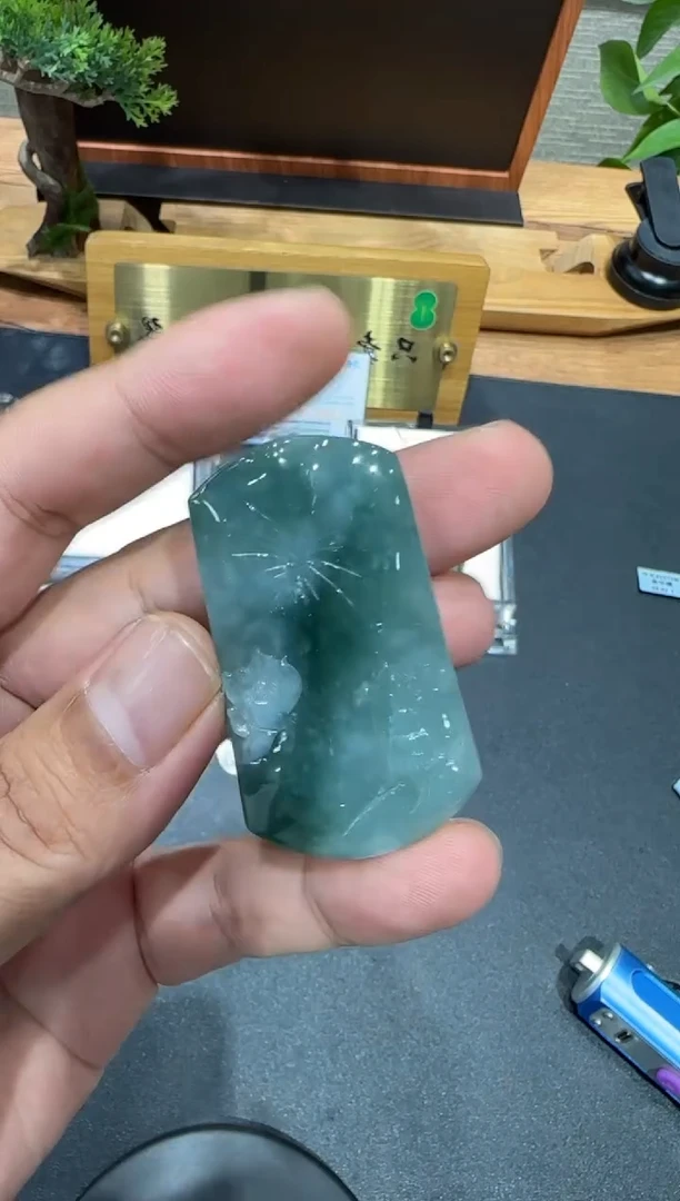 未镶嵌挂件翡翠A货翡翠多样性孤品