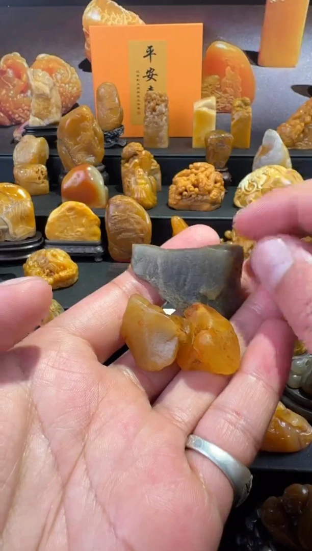 【闪购商品】田黄石半知田黄直播间