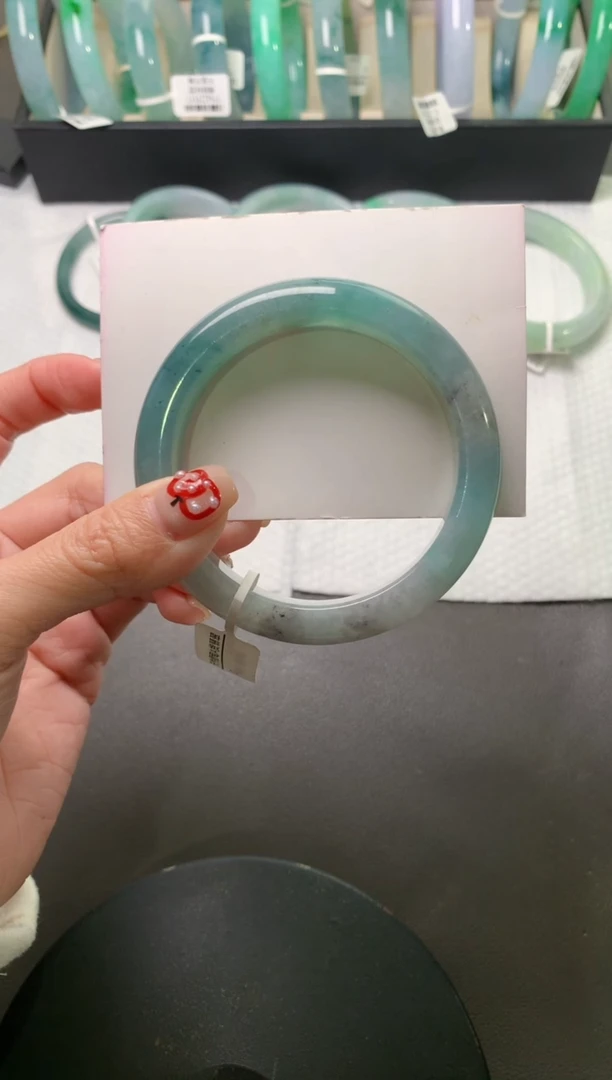 未镶嵌手镯翡翠56.7*8.8*11.8