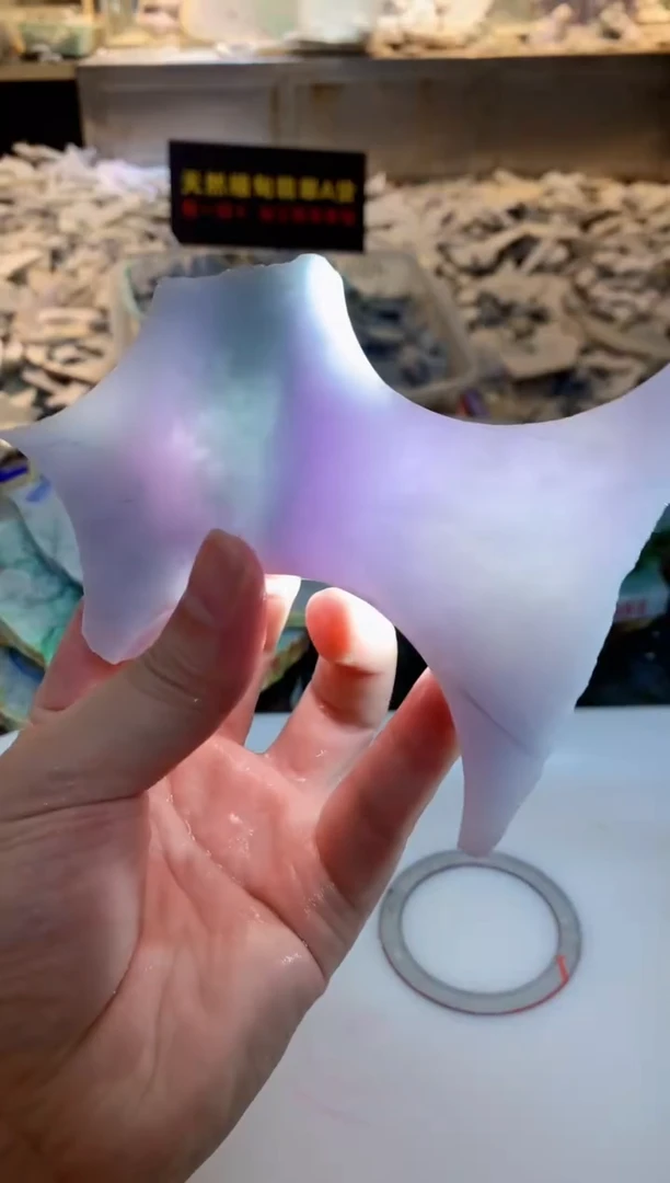 翡翠未镶嵌颈饰0朱0翡翠珠宝 370