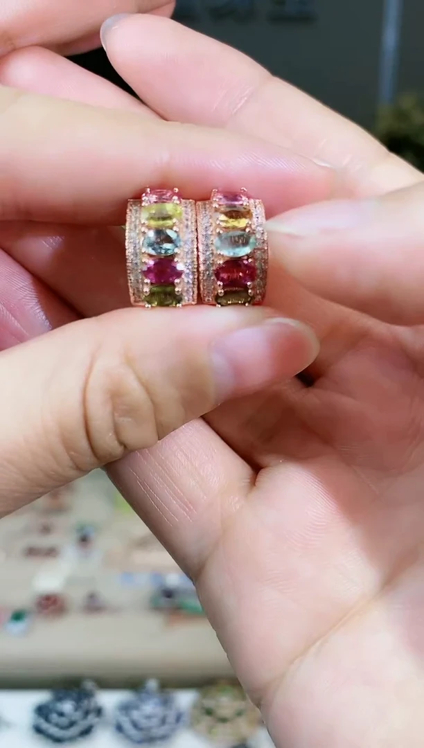 【闪购商品】碧玺耳饰银S925镶嵌耳饰