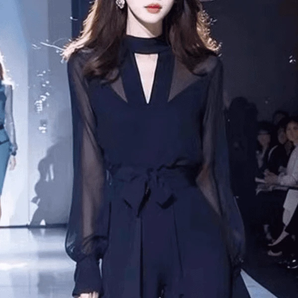 2025秋季女装套装冷淡系独特别致高级感超好看的蓝色上衣裤子套装