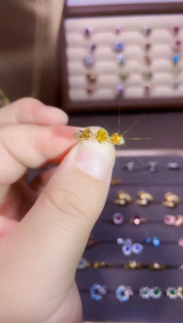 【闪购商品】黄晶手绳未镶嵌一枚