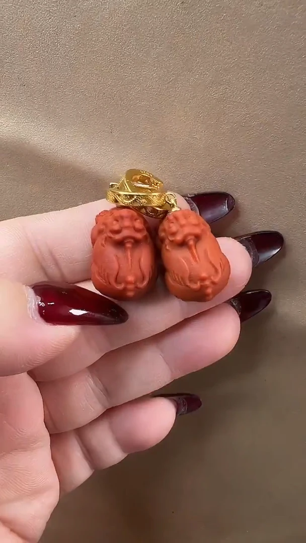 颈饰未镶嵌南红玛瑙耳环