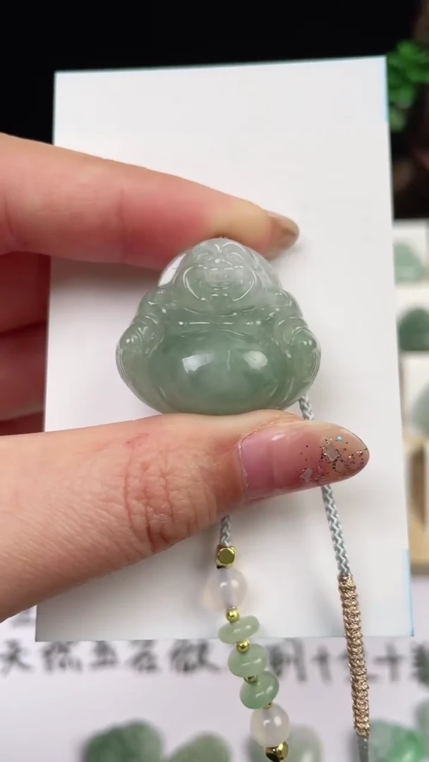 【闪购商品】翡翠颈饰未镶嵌佛公