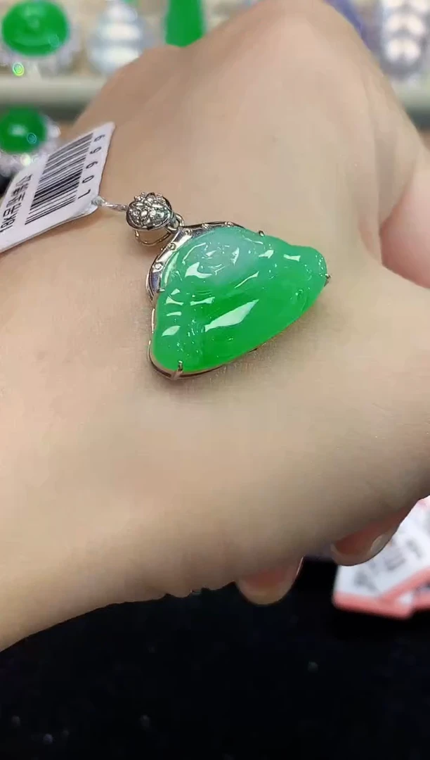 吊坠(不含链)18K金镶嵌翡翠L0969多样性发其一