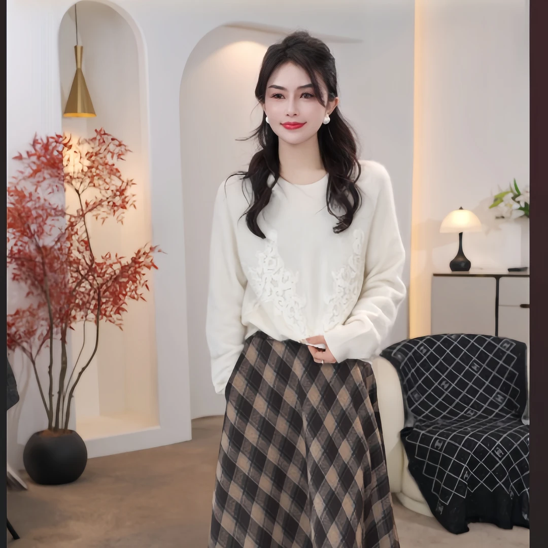 拉丝拉绒高端刺绣圆领上衣