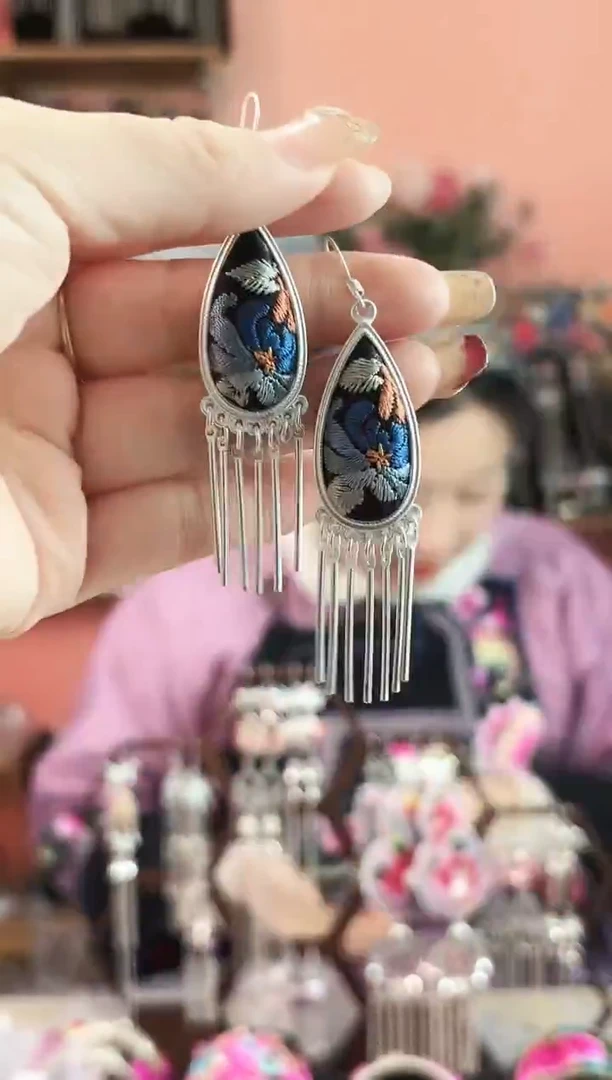 艺枝独绣手工饰品38