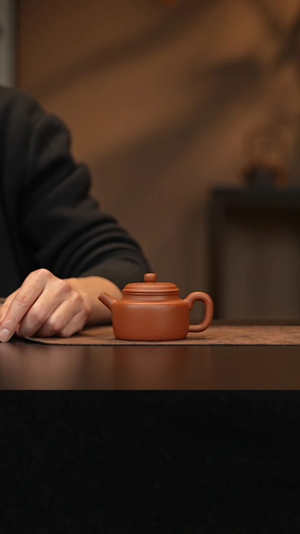 【闪购商品】紫砂茶壶 允禾斋 朱泥 德钟